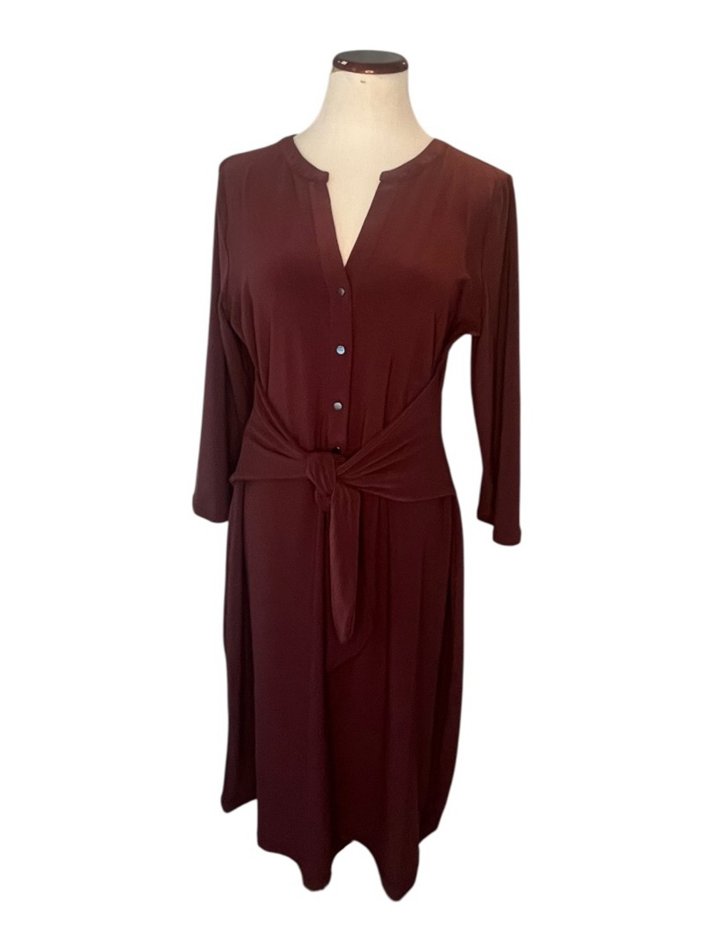 NWT! WHBM Matte Jersey Knit Burgundy Button-Front Midi Dress with Tie Waist, Sz